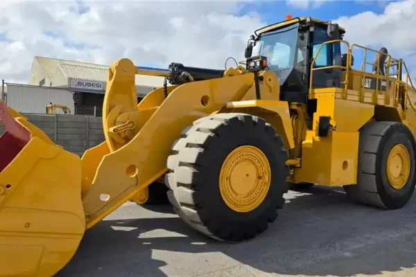 Caterpillar 988K wheel loader