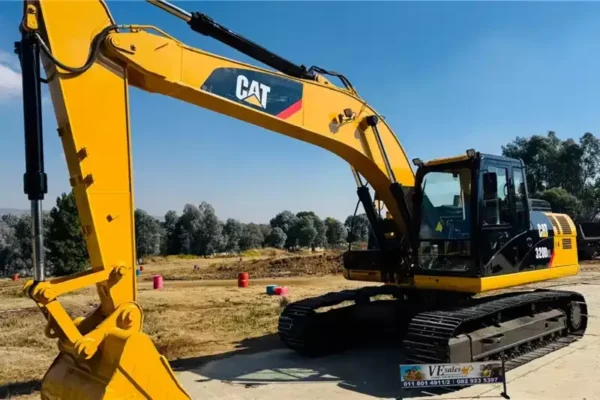 Caterpillar 320 D2L excavator
