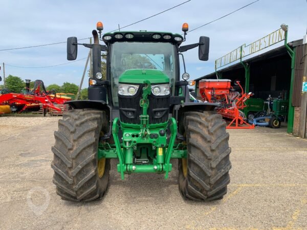 2023 John Deere 6R 185