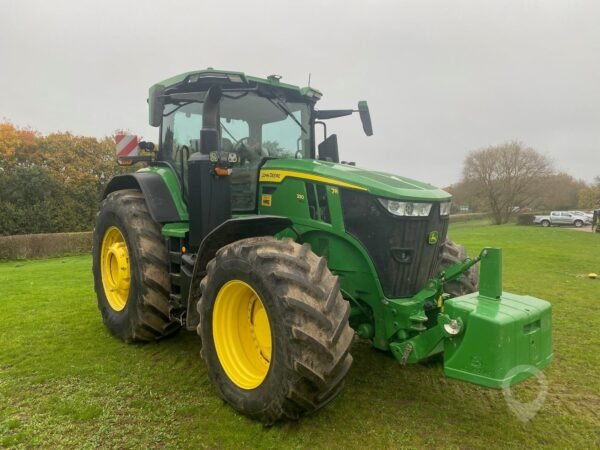 2023 John Deere 7R 330