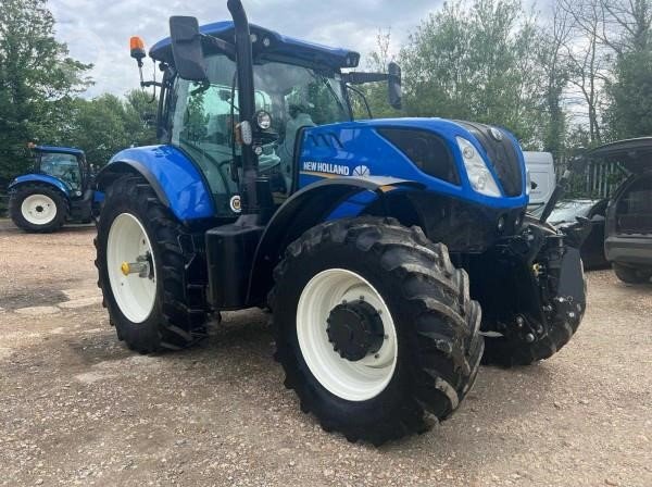 New Holland T7.260 tractor