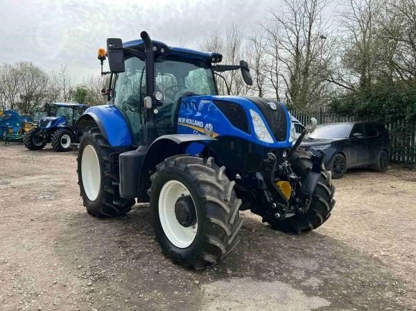 New Holland T7.225 tractor