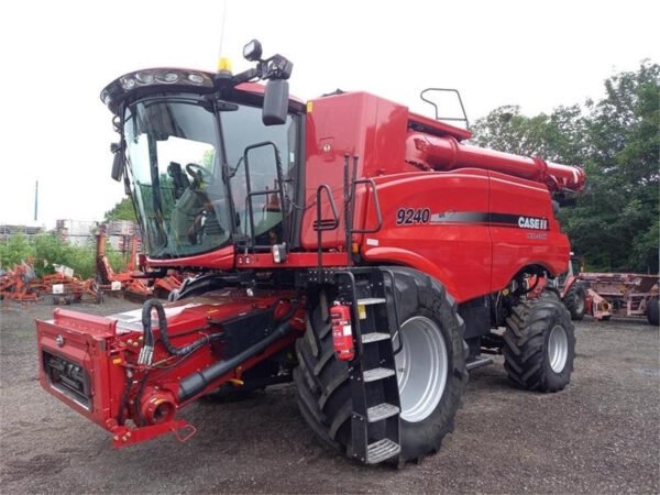 2015 Case IH Axial-Flow 9240 – Flagship Rotary Combine with High Throughput Reliability