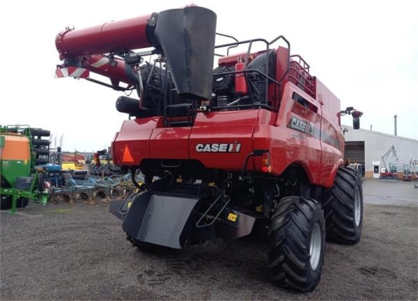 2015 Case IH Axial-Flow 9240 – Flagship Rotary Combine with High Throughput Reliability