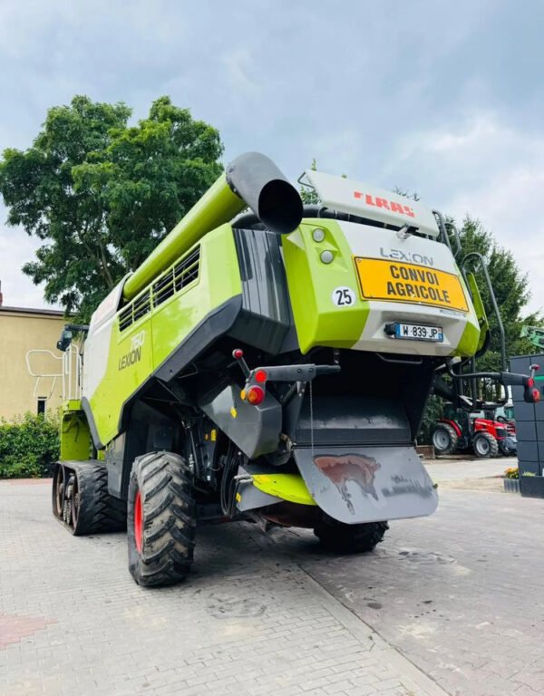 2013 CLAAS LEXION 760 APS – Powerful, Efficient & Proven Combine Harvester