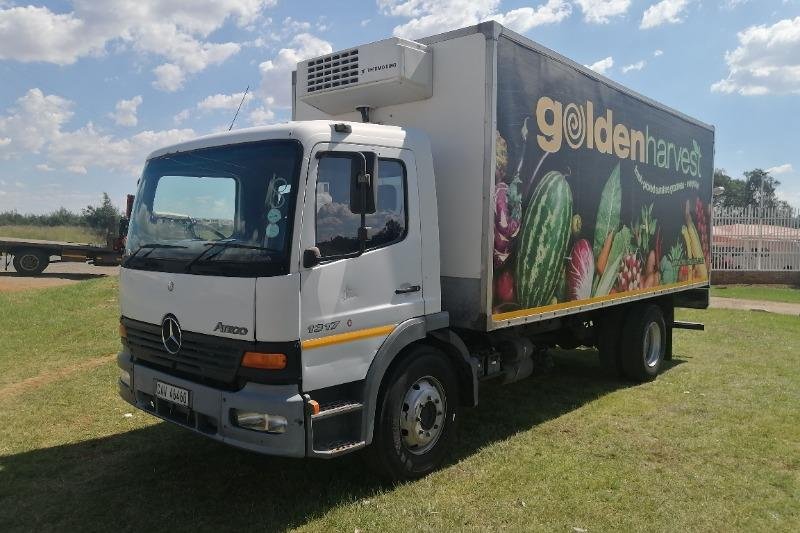 2004 Mercedes-Benz Atego 1317 Box Truck – Efficient Urban Delivery