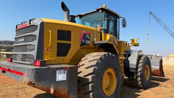 2023 LOVOL FL978H Wheel Loader – Robust Performance for Heavy-Duty Applications