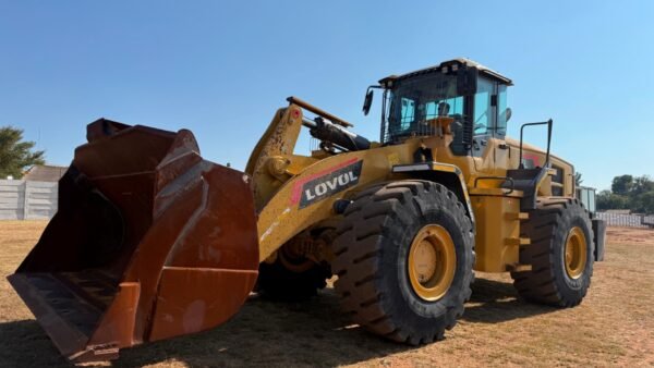 2023 LOVOL FL978H Wheel Loader – Robust Performance for Heavy-Duty Applications