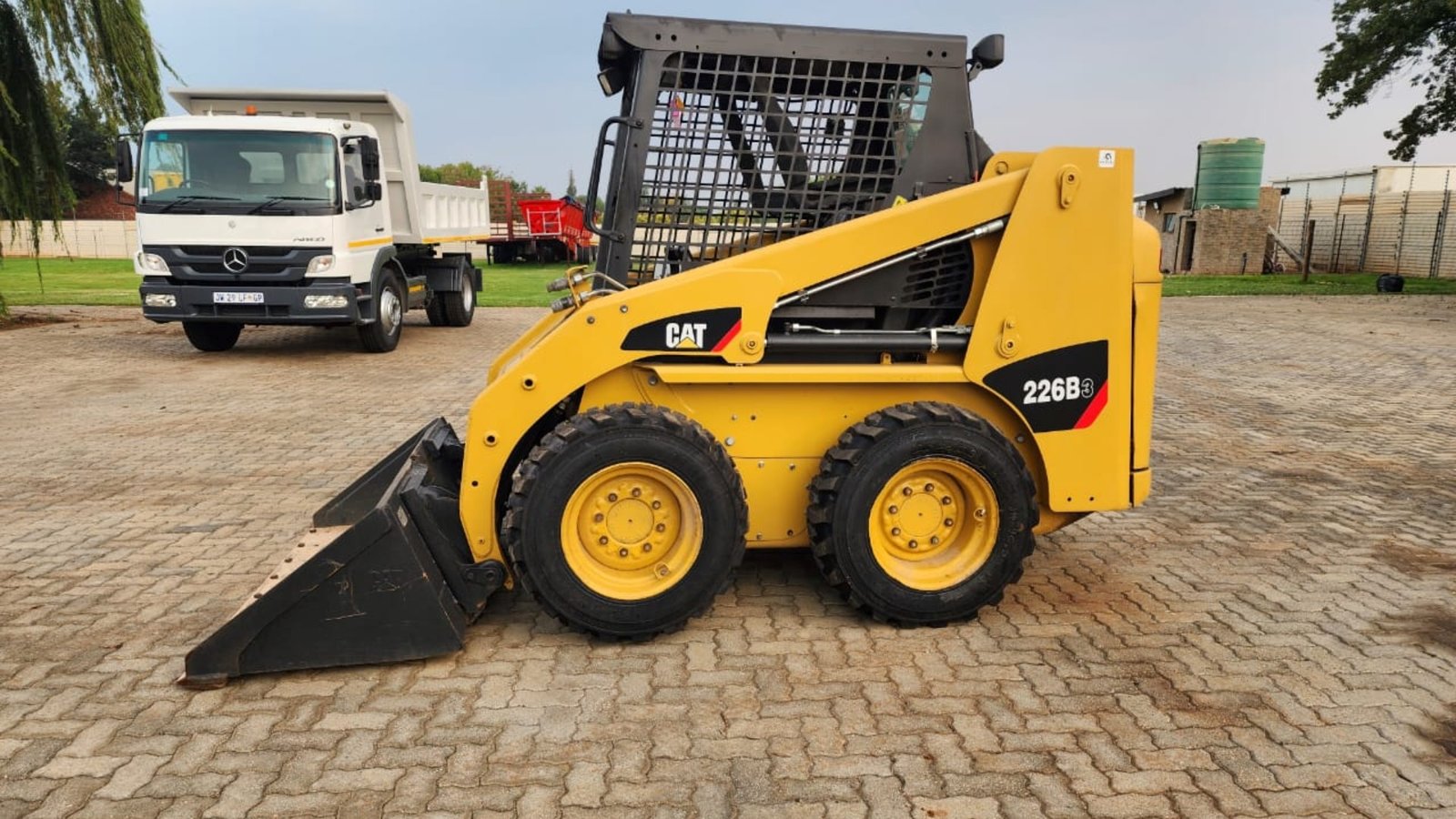 2014 Cat 226 B3 Skid Steer Loader – Compact, Powerful & Versatile
