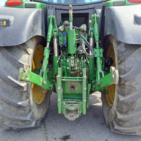 2014 John Deere 6210R – Strong Versatile 210 HP Row-Crop Tractor