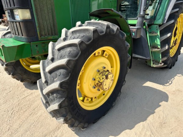 John Deere 6506 PowerQuad – Rugged 105 HP Row-Crop Workhorse