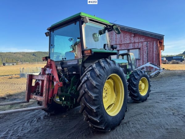 John Deere 2850 4×4 1991 – Sturdy 86 HP Utility Tractor with Synchro & Front Hydraulics