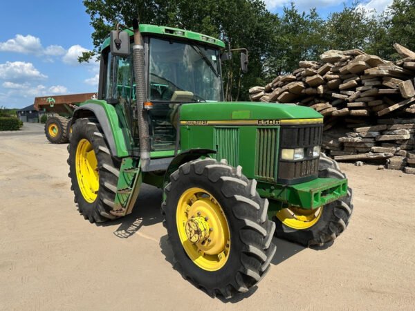 John Deere 6506 PowerQuad – Rugged 105 HP Row-Crop Workhorse