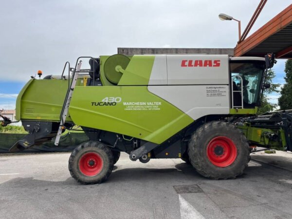 2021 CLAAS Tucano 430 – Balanced Performance in the Tucano Line