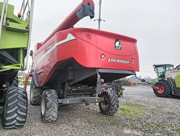 2011 Laverda 304 Combine – Balanced Performance with Proven Engineering