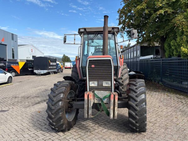 1988 Massey Ferguson 3630 – Dependable Mid-Power Tractor for Multi-Use Farming.