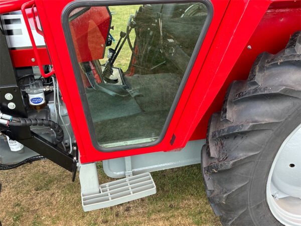 1985 Massey Ferguson 550-2 MP – Compact, Reliable Throwback Tough