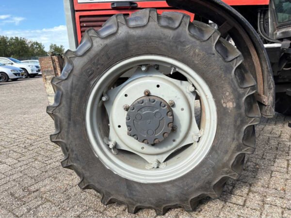 1988 Massey Ferguson 3630 – Dependable Mid-Power Tractor for Multi-Use Farming.