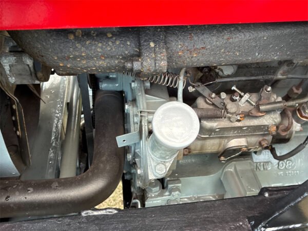 1985 Massey Ferguson 550-2 MP – Compact, Reliable Throwback Tough
