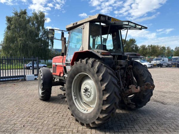 1988 Massey Ferguson 3630 – Dependable Mid-Power Tractor for Multi-Use Farming.