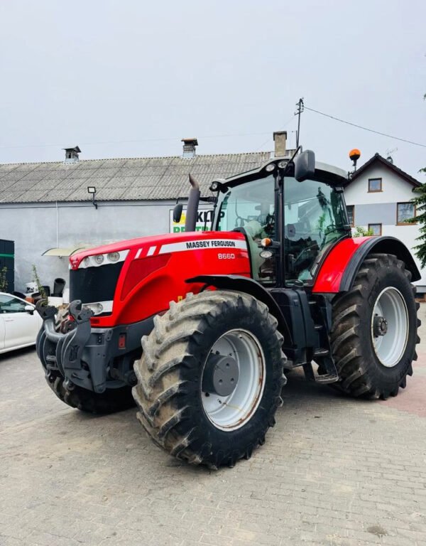 Massey Ferguson 8730 Dyna-VT (2017) – High-Performance CVT Tractor with Proven Hours