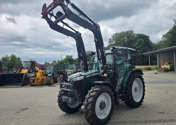 Massey Ferguson 4708 – Versatile 80-HP Utility Tractor for Mixed Farm Loader Duties