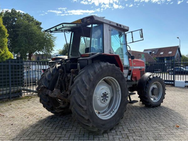 1988 Massey Ferguson 3630 – Dependable Mid-Power Tractor for Multi-Use Farming.