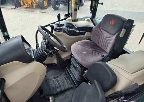 Massey Ferguson 4708 – Versatile 80-HP Utility Tractor for Mixed Farm Loader Duties