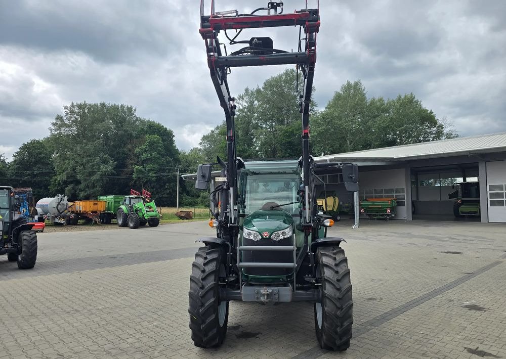 Massey Ferguson 4708 – Versatile 80-HP Utility Tractor for Mixed Farm Loader Duties
