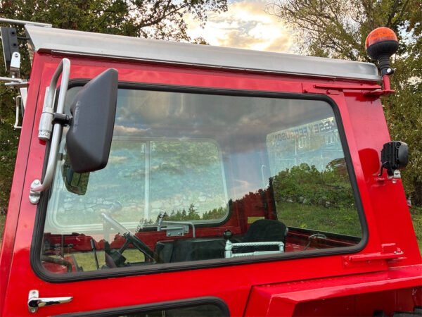 1985 Massey Ferguson 550-2 MP – Compact, Reliable Throwback Tough