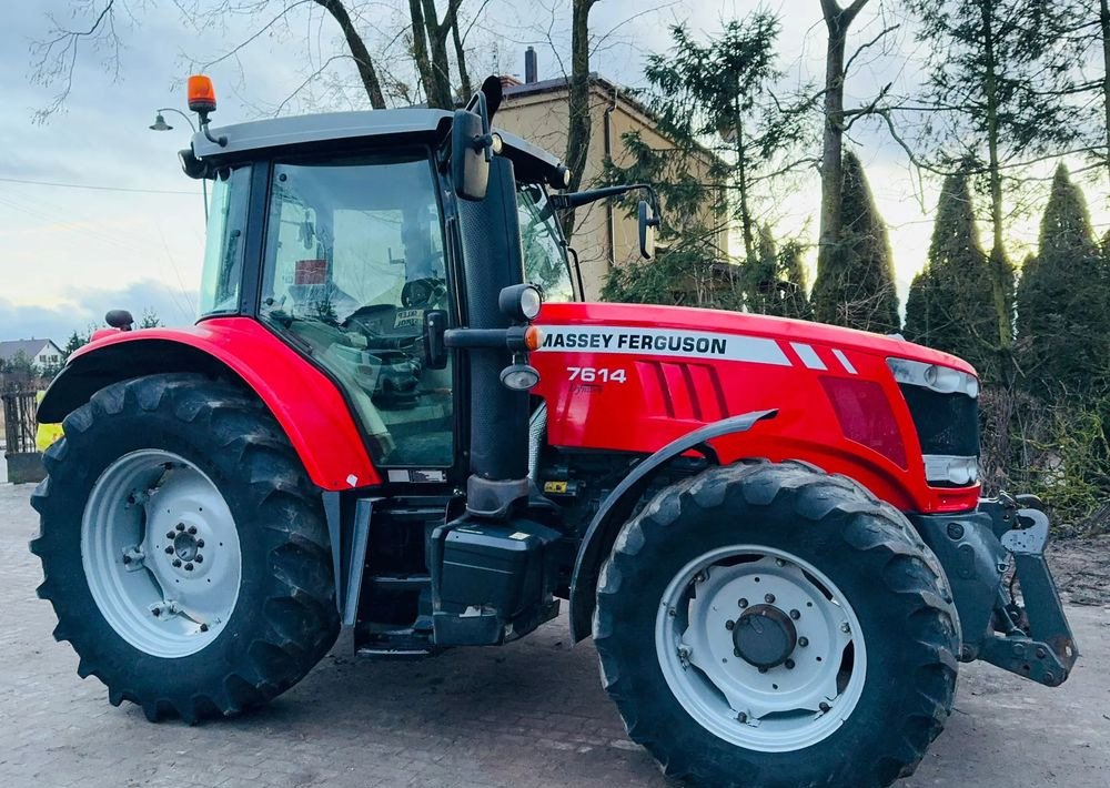 Massey Ferguson 7614 Dyna-4 – Strong Performance for Row-Crop Transport Work