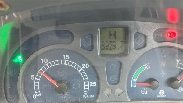 2007 New Holland T7030 – Rugged 156 HP 4WD Tractor Built for Versatility