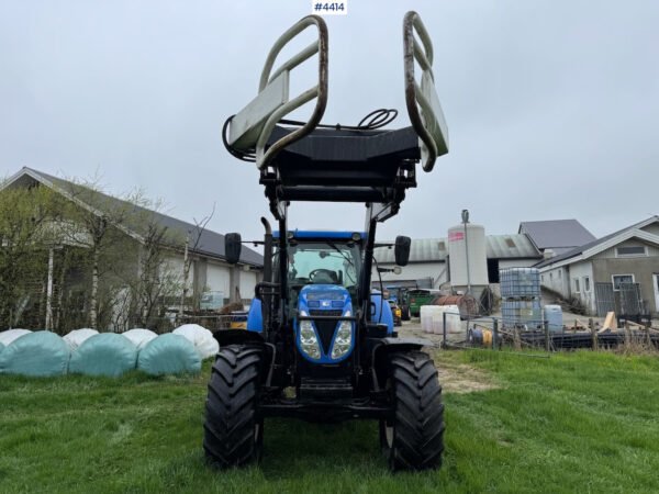 2015 New Holland T7.185 Auto Command – Smooth CVT 4WD Power Loader-Ready Versatility