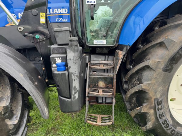 2015 New Holland T7.185 Auto Command – Smooth CVT 4WD Power Loader-Ready Versatility