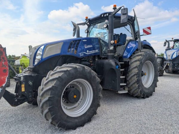 2021 New Holland T8.380 – Potent Power, Smart Transmission High Performance 2021 New Holland T8.380 – Potent Power, Smart Transmission High Performance