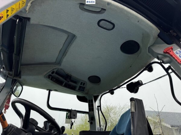 2015 New Holland T7.185 Auto Command – Smooth CVT 4WD Power Loader-Ready Versatility