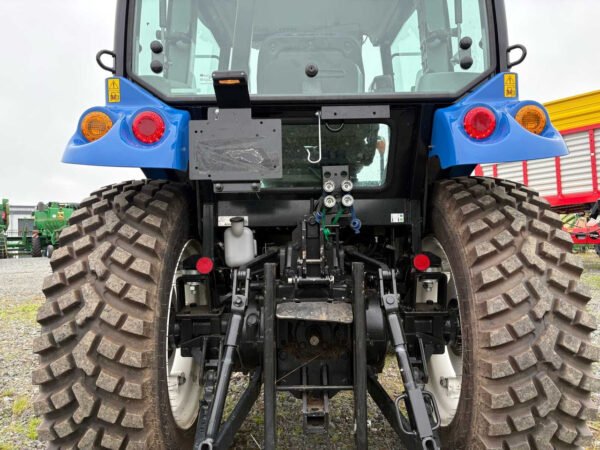 New Holland Boomer 50 – Compact Yet Capable 50 HP Utility Tractor