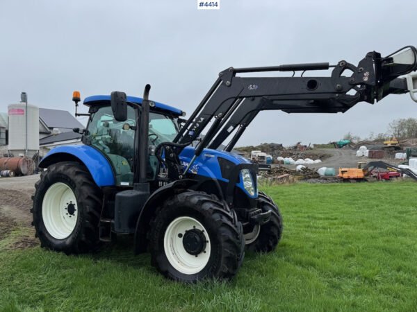2015 New Holland T7.185 Auto Command – Smooth CVT 4WD Power Loader-Ready Versatility