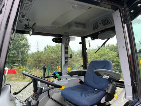 New Holland Boomer 50 – Compact Yet Capable 50 HP Utility Tractor