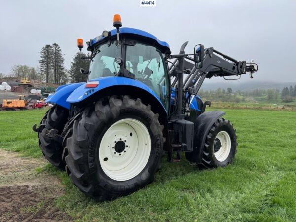 2015 New Holland T7.185 Auto Command – Smooth CVT 4WD Power Loader-Ready Versatility