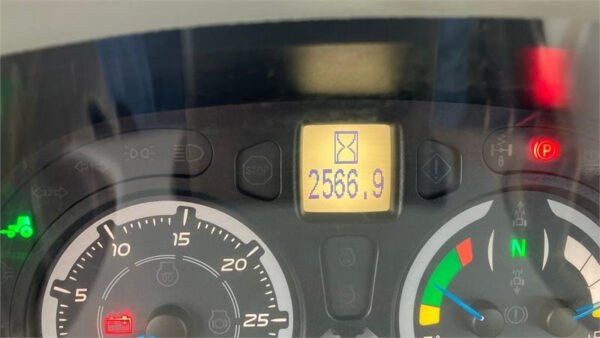 2018 New Holland T7.175 Auto Command – Refined Power Versatility in the 175-HP Class