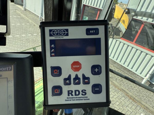 2017 New Holland FR550 Forage Cruiser – Potent, Versatile Precision-Driven