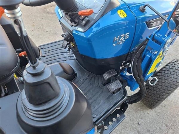 2022 Solis H26 HST – Agile 26 HP Hydrostatic Compact 4WD Tractor.