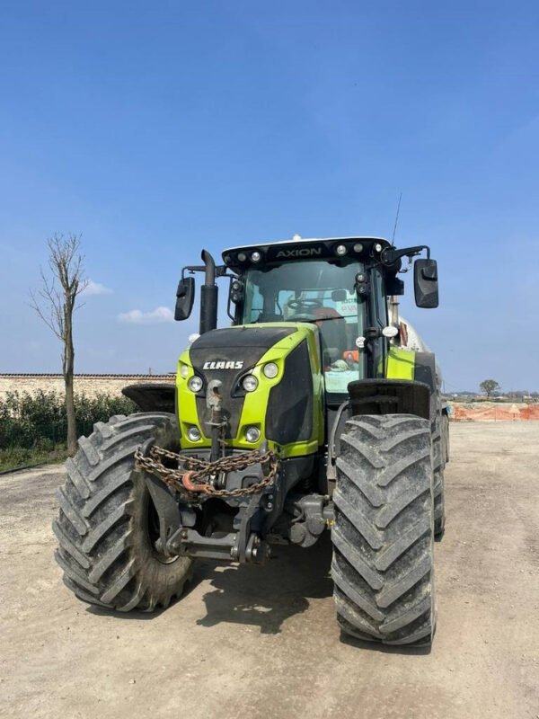 2020 CLAAS Axion 830 – High-Performance Tractor for Demanding Field PTO Work