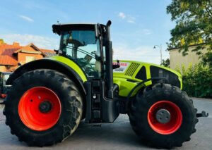 2015 CLAAS Axion 930 CMATIC CEBIS – 355 HP Power with Smooth CVT Precision Control