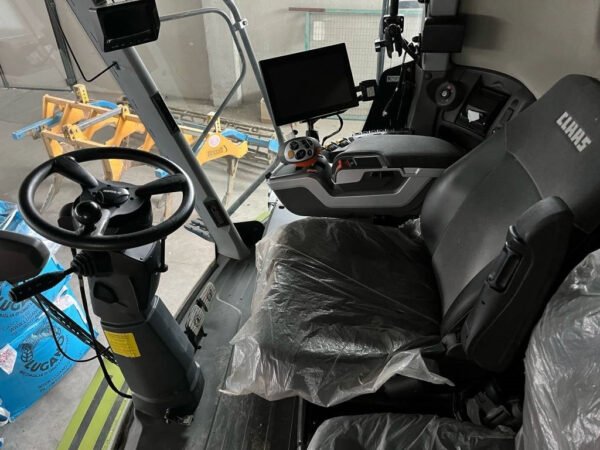 2021 CLAAS LEXION 7700 TT RISO – High-Performance Rotary Combine with Track Mobility RISO Module