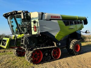 2021 CLAAS LEXION 7700 TT RISO – High-Performance Rotary Combine with Track Mobility RISO Module