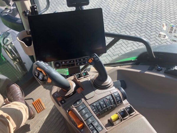 2024 John Deere 6R 155 – Balanced Power Versatility in the 150-160 HP Class