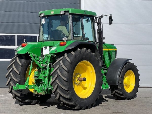 John Deere 7710 PowerQuad – Workhorse 155 HP Row-Crop Tractor