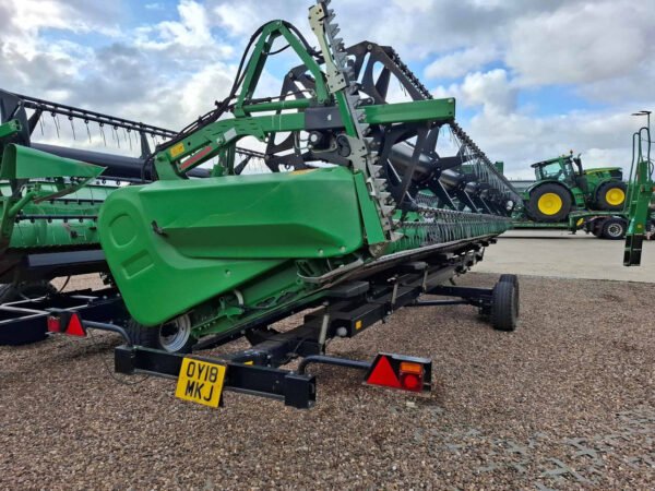 2017 John Deere T670i – High-Capacity T-Series Combine for Demanding Harvests